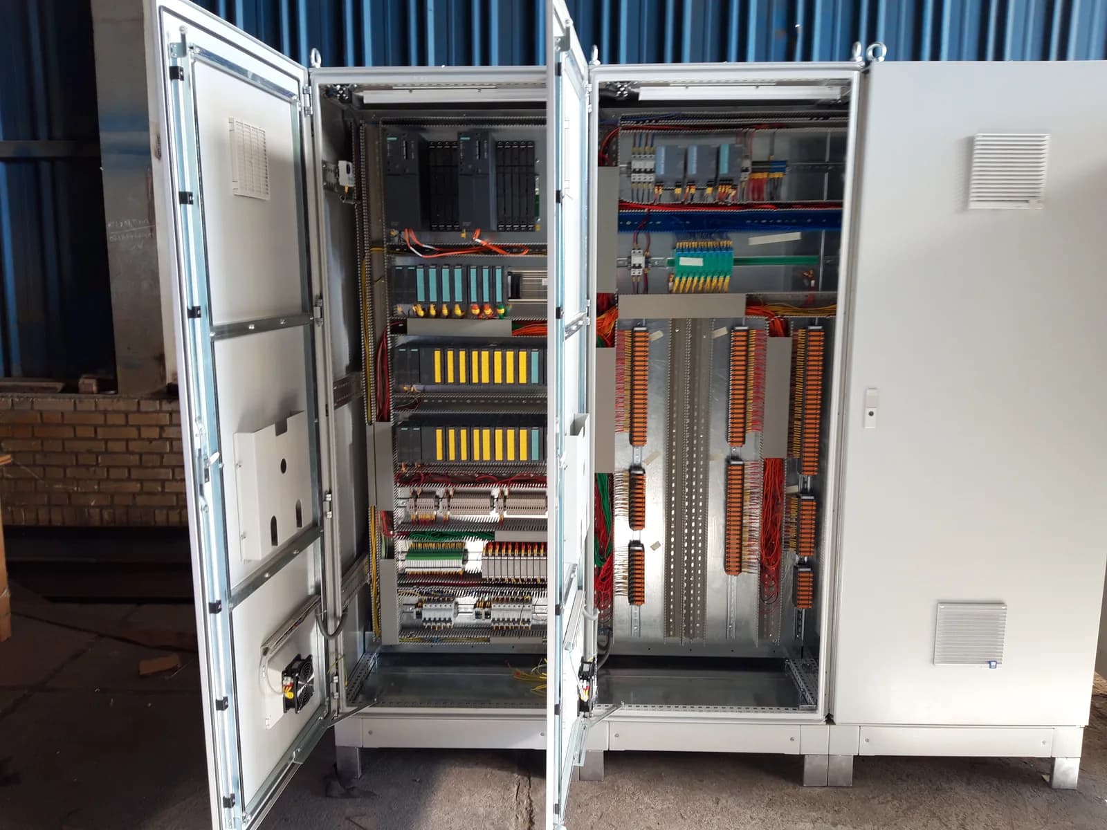 Control & instrumentation panels
